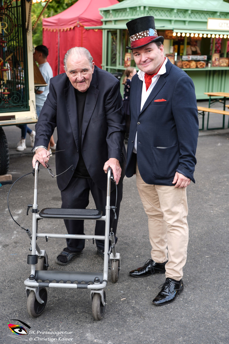 50-Jahre-Circus-Theater-Roncalli-Wien-feiert-Bernhard-Paul-und-seine-Liebe-zur-Nostalgie-und-den-Mut-zur-Innovation-16.9.2026-Adobe-17