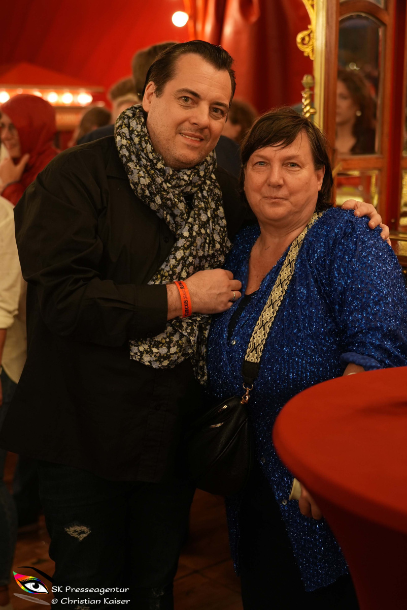 50-Jahre-Circus-Theater-Roncalli-Wien-feiert-Bernhard-Paul-und-seine-Liebe-zur-Nostalgie-und-den-Mut-zur-Innovation-16.9.2026-Adobe-264
