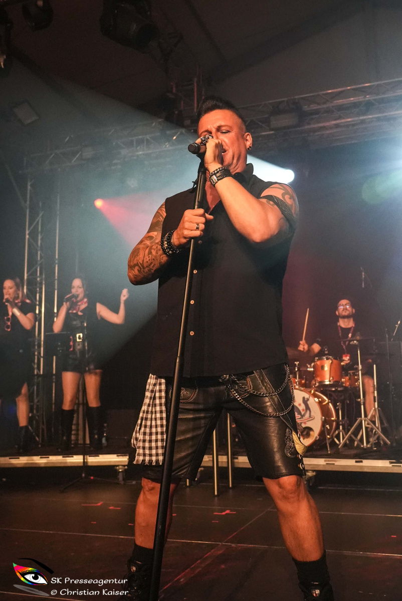 Brunner-Wiesn-17.9.2026-Adobe-137
