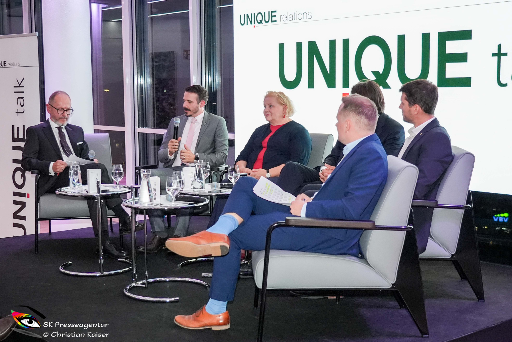 Unique-Talk-„Gesundheitspolitik-2030-–-Kooperation-oder-‚jede-r-gegen-jede-n-24.9.2026-Adobe-73