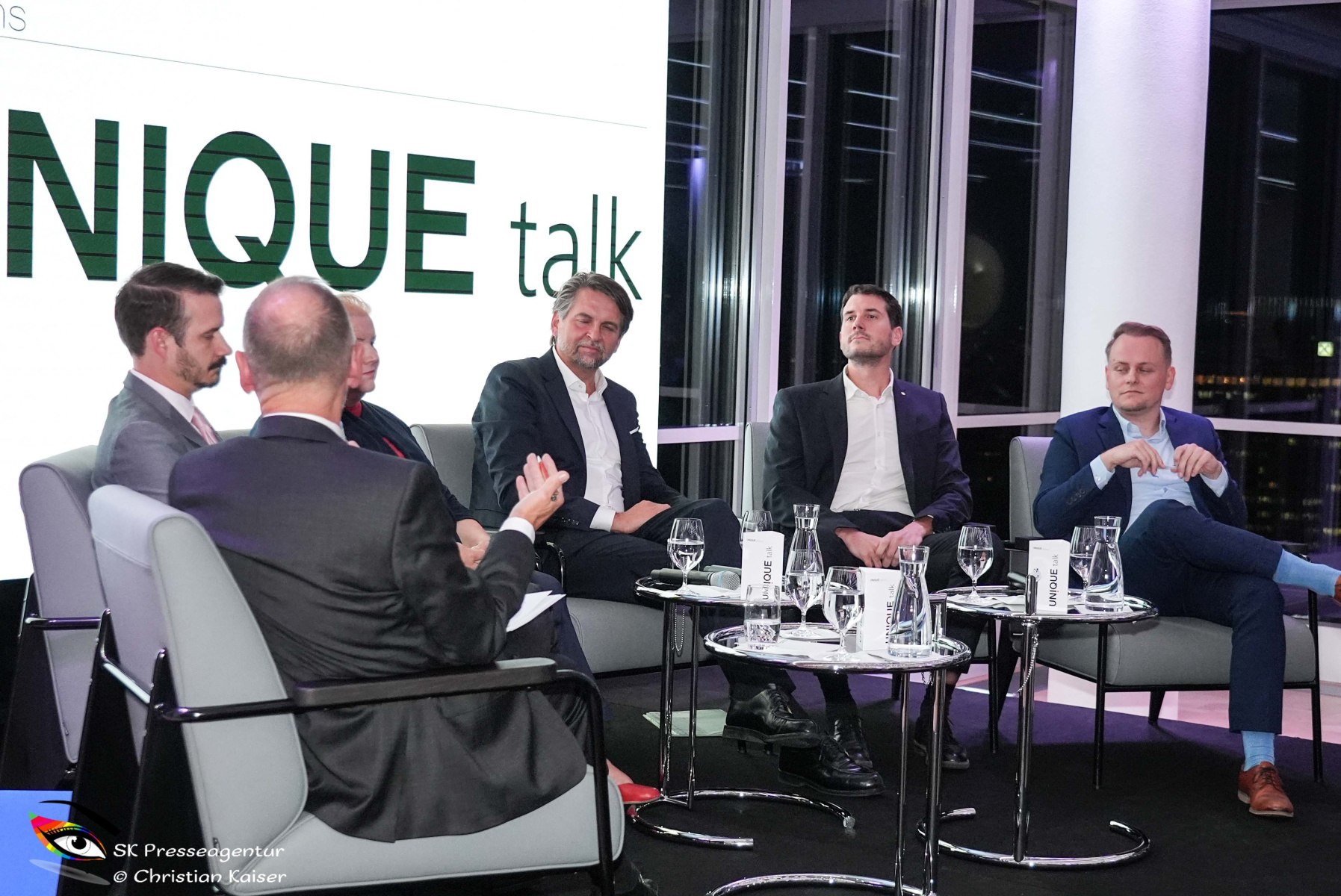 Unique-Talk-„Gesundheitspolitik-2030-–-Kooperation-oder-‚jede-r-gegen-jede-n-24.9.2026-Adobe-76